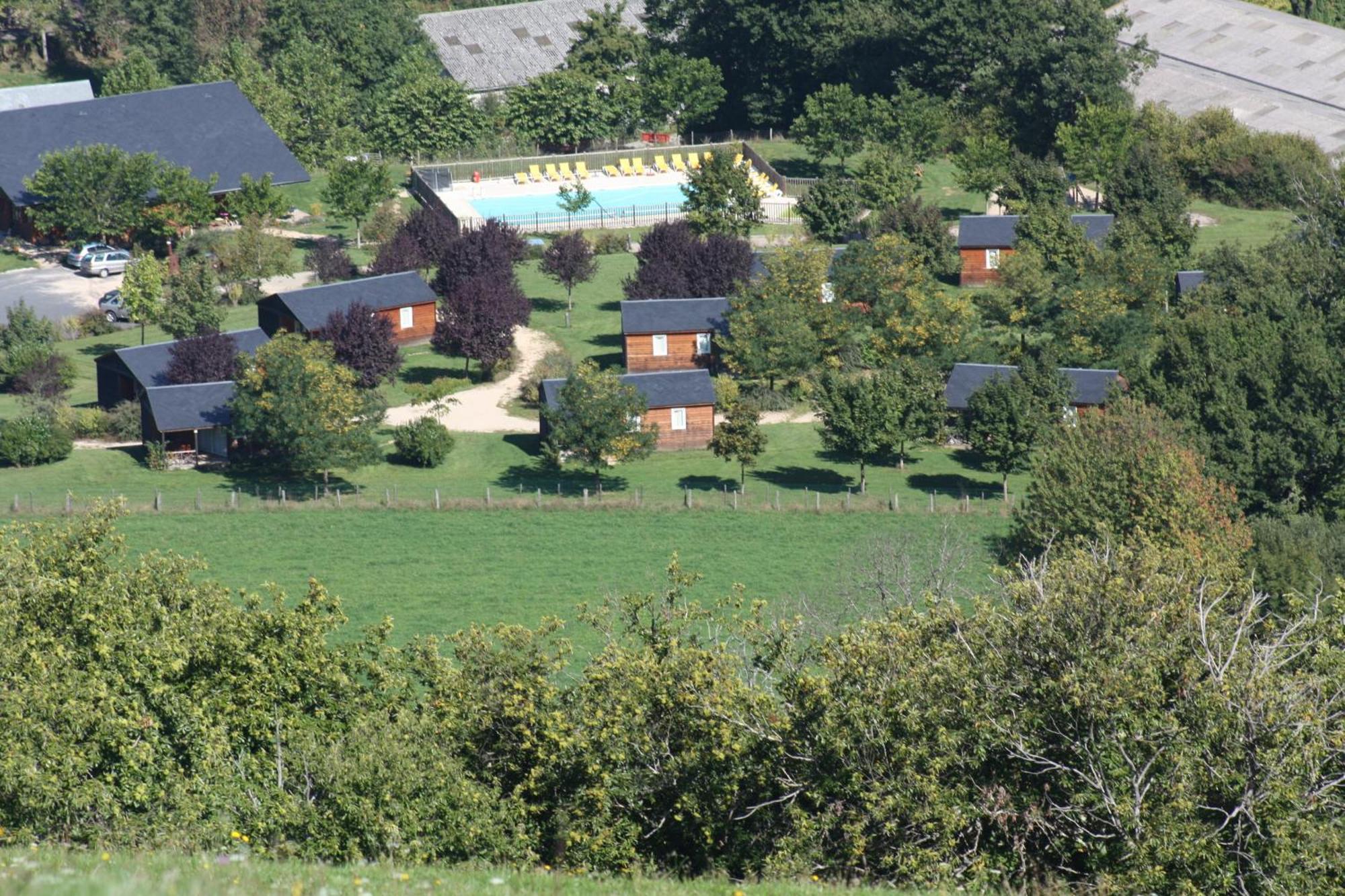 Village De Gite - La Cascade Sainte-Eulalie-d'Olt エクステリア 写真
